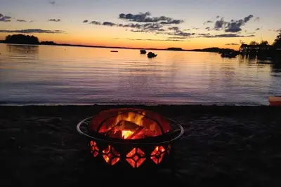 Image de Sandy Pines Cottage. Lake Muskoka, Gravenhurst
