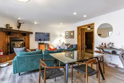 Image de 2bd/2ba w/ Hot Tub + Sauna + Free Vail Beaver Creek Shuttle