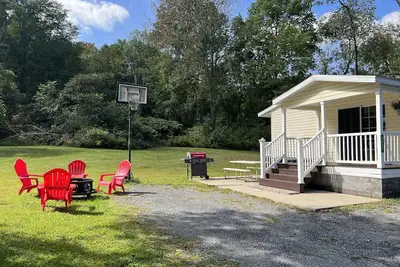 Image de At Home Base I, 1 of 4 units. You'll feel right at home, 1/2 mile to Dreams Park