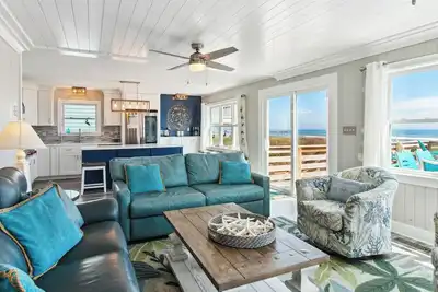 Image de 5055 Sea La Vie * Oceanfront * One Dog Welcome