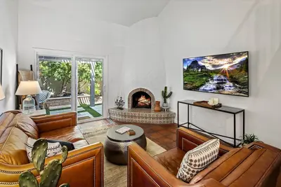 Arcadia Desert Oasis