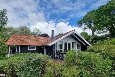 Image de Familienfreundliches Ferienhaus für 8 Personen