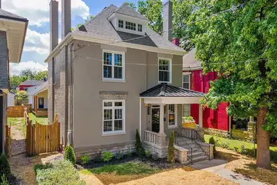 Image de Kentucky Dream! 4br, 3ba, 2Car-G/Covered Backyard Stage, 1-Mile from Rupp!