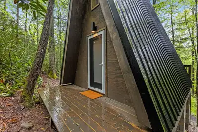 Image de Creekside - Camping Cabin Retreat - Rrg, Ky