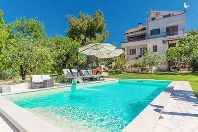 Image de Apartment Mila with Swimming Pool