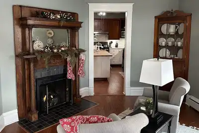 Image de Charming 1912 Bungalow in Middlebury Indiana