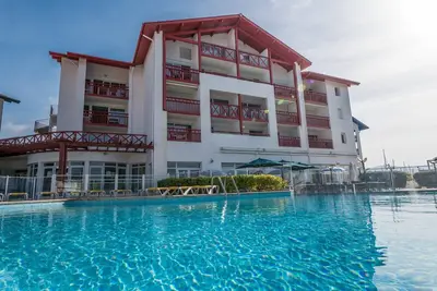 Image de Au bord de l'eau! Appartement duplex pour 6 + WiFi