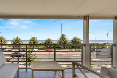 Image de Absolute Beach Front Home With Sea Views