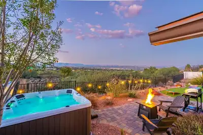 Image de 20 min to Sedona / Hot Tub Views!
