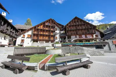 Image de Grange Hike & Ski - 37c Sestriere, Sestriere (Grange Sises), Italy