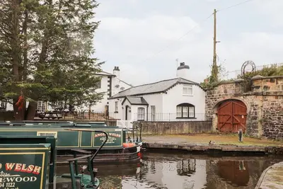 Image de Scotch Hall Cottage, pet friendly, with a garden in Trevor