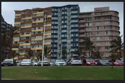 Image de Tenbury Apartment 1 bdrm coastal side w/beach view