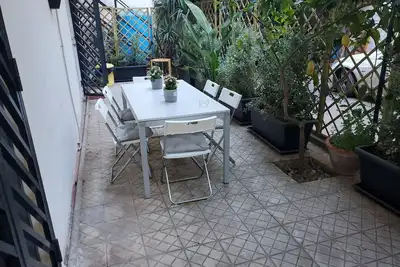 Image de Starry House: green corner inside the city