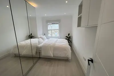 Image de Newly renovated 1 bedroom modern apartment London