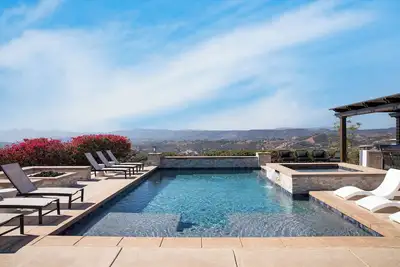 Image de Camila by AvantStay | 18-Person Temecula Mansion