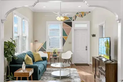 Image de Modern 3 / 1 Home 4 Blocks to 7th Ave in Ybor