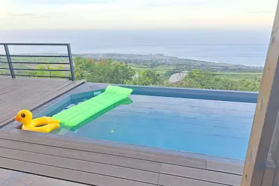 Image de Villa Bellevue dans les hauteurs de Saint Leu : vue imprenable