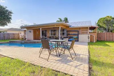 Image de Pool, Game Room & Fire Table: Stuart Oasis