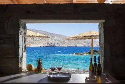 Image de Rock Bay Villas - villa Zephyros with 4 bedrooms and Private Pool