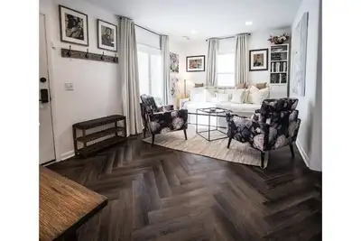 Image de ★ Music City Rockstar Cottage Close to Downtown ★