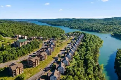 Image de Branson Gem on Table Rock Lake near Indian Point, Silver Dollar City, Walk Trail