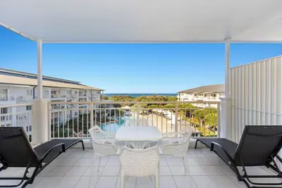 Image de The Pool Resort Kingscliff - One Bed Ocean and Pool View (3304) - Holiday Management Co.