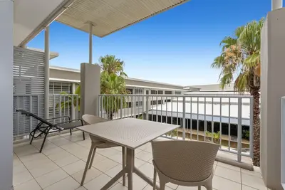 Image de The Sand Resort Kingscliff - One Bed Spa Suite (8304) - Holiday Management Co.