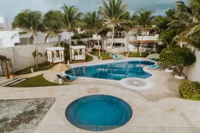 Image de Crown Villa - Luxury Beachfront 8 bedroom property