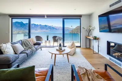 Image de Luxury Away - Blue Water Heights