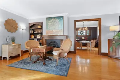 Image de 3 Queens, Walk to Eat, Tons of Character, Spacious