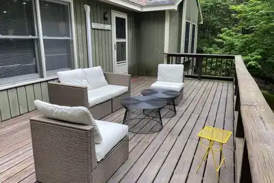 Image de Beautiful Pines Tucked in the trees, minutes to Cooperstown & Dreams Park