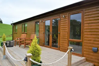 Image de Alderneuk Lodge - a lodge that sleeps 3 guests in 2 bedrooms
