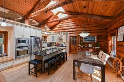 Image de Loghouse holiday beautiful serenity Journey，4bedrooms