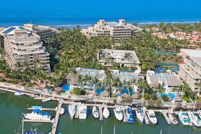 Image de Spacious Penthouse in Grand Marina Villas next to the Pradise Village Hotel