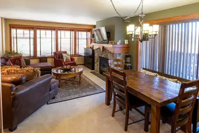 Image de 2215 - Two Bedroom Standard Eagle Springs East by RedAwning