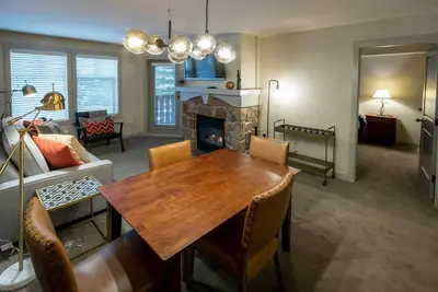 Image de 2214 - Two Bedroom Deluxe Eagle Springs East by RedAwning