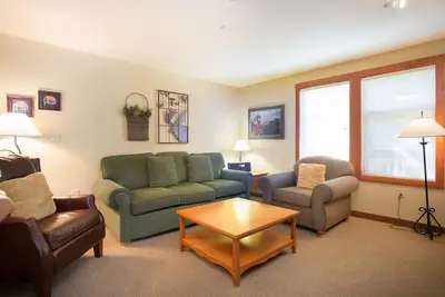 Image de 2202 - Two Bedroom Standard Eagle Springs East by RedAwning