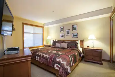 Image de 3306 - One Bedroom + Den Deluxe Powderhorn Lodge by RedAwning
