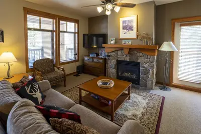 Image de 1102 - Two Bedroom Standard Eagle Springs West by RedAwning