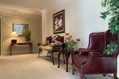 Image de Remodeled Westlake Home for Masters 2023