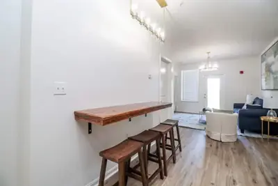 Image de The Perfect Game-Day Condo!