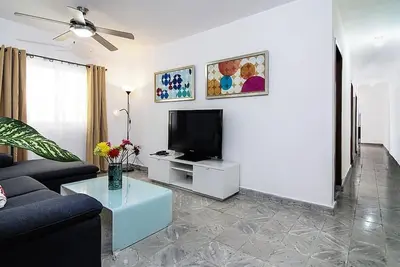 Image de Lovely 3br House at a Colonial Zone Park