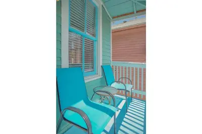 Image de Pelican Paradise! ☀️Dog Friendly! Walk To The Beach!