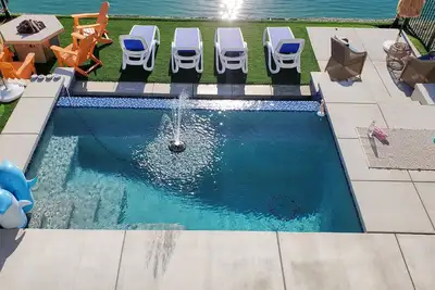 Image de Lake View Tropical Paradise w/private pool!