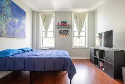3 bed 2 bath in Prime Bushwick