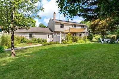 Image de Rhody Riviera - Entire Home in Narragansett