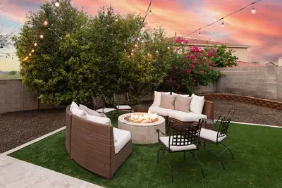 Image de Fire Pit | Theater | Gym | Modern 4 Room Spacious