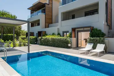 Meliti Luxury Villa┃Luxury Maisonette with Seaview and Pool