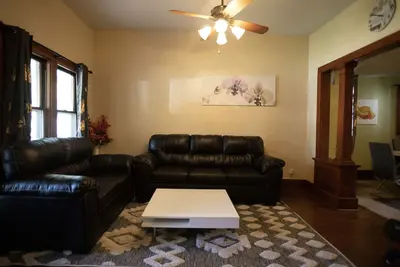 Image de Unique Vintage Home Near the Zoo & Downtown Omaha