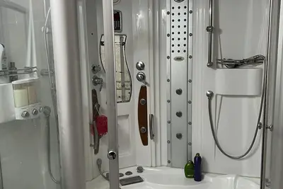 Image de Dream Villa w a Pool, Hot tub and a Sauna behind Carrol lake